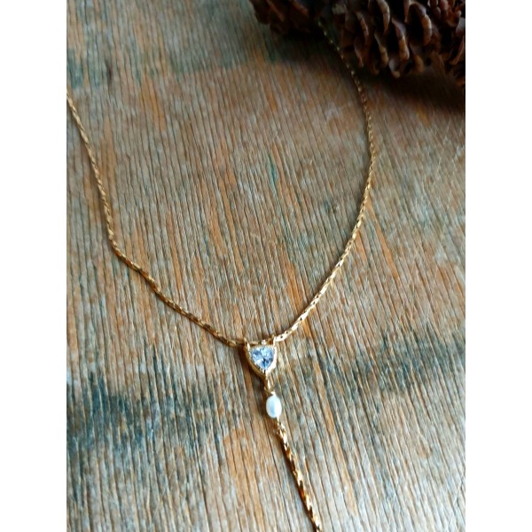 Hanka IN kaklo papuošalas su perlais